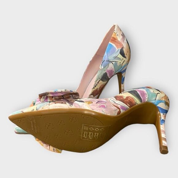 Ted Baker London Rymiiah Multicolor Art Print Court Heels w/ Bow Womens size 7.5 - Picture 6 of 12